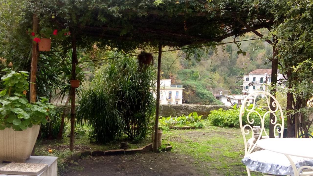 L'Antico Giardino Bed and Breakfast Vietri Exteriör bild