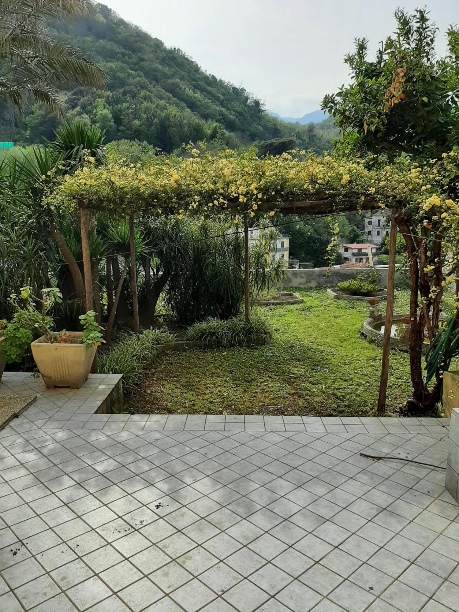 L'Antico Giardino Bed and Breakfast Vietri Exteriör bild